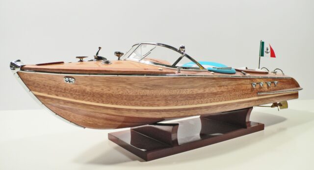 Riva Aquarama Replica Blue White Nain Ship Models