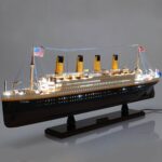Titanic mit Licht