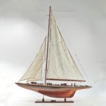Endeavour (Dunkel)