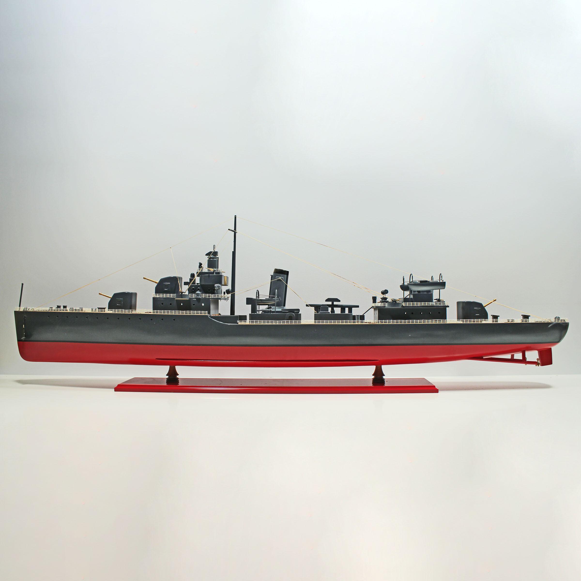 USS-Sims-L100-01 USS SIMS - Bild 1